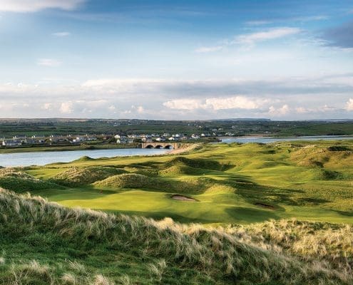 Lahinch golf course offers
