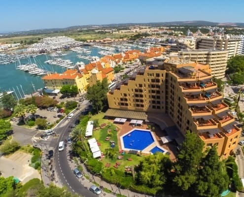 Dom Pedro Marina Hotel